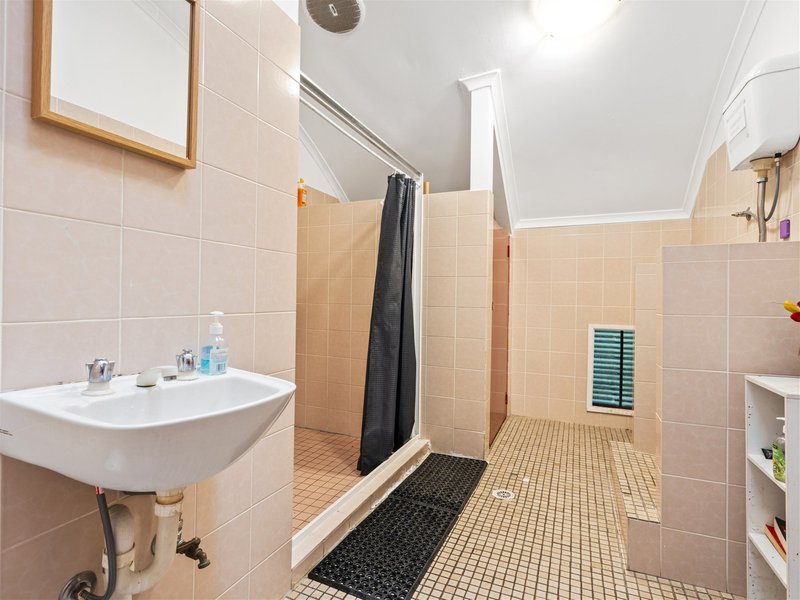 Photo - 12 White Street, Southport QLD 4215 - Image 13