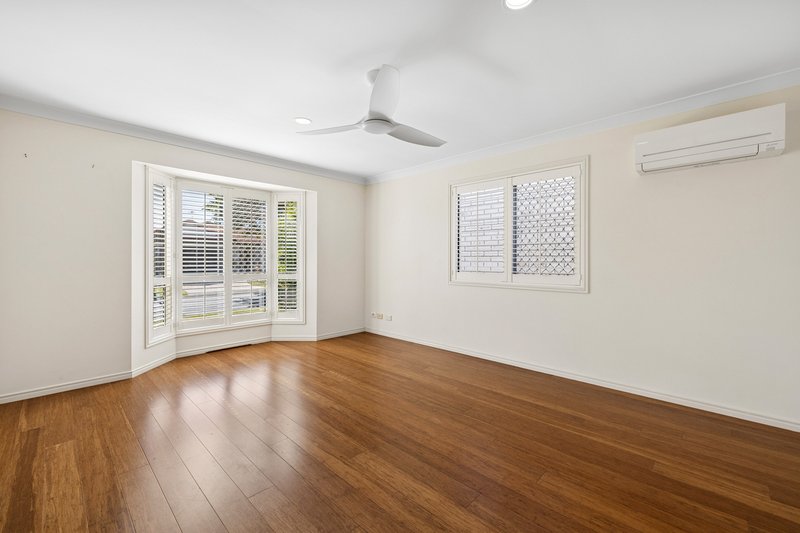 Photo - 12 Whitfield Crescent, North Lakes QLD 4509 - Image 6