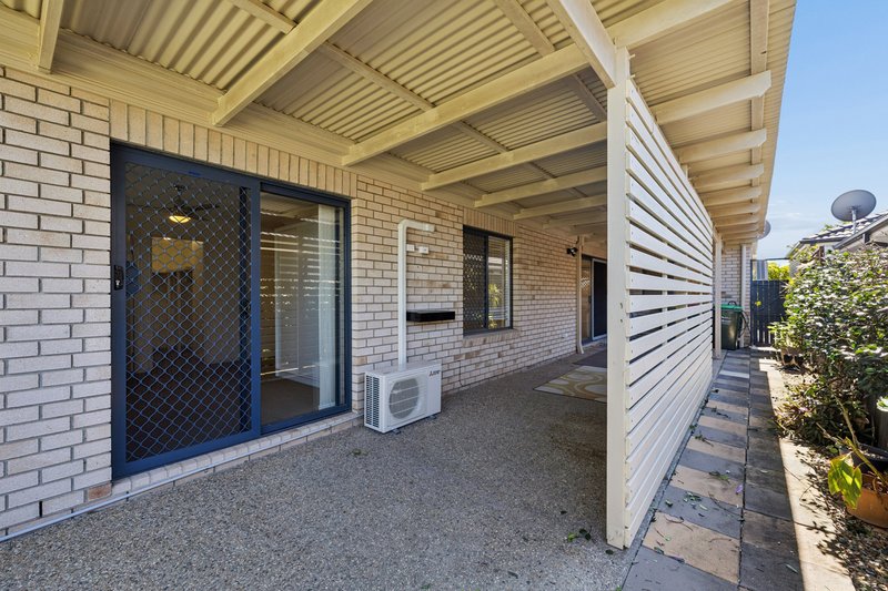 Photo - 12 Whitfield Crescent, North Lakes QLD 4509 - Image 8