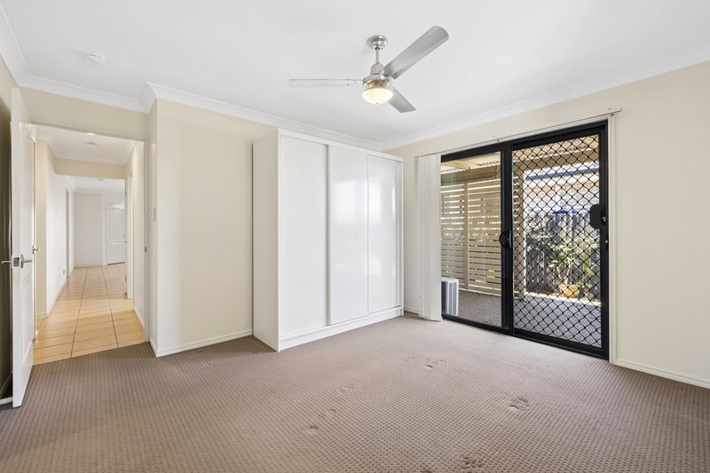 Photo - 12 Whitfield Crescent, North Lakes QLD 4509 - Image 11