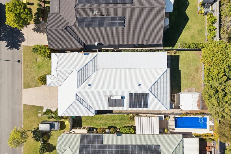 Photo - 12 Whitfield Crescent, North Lakes QLD 4509 - Image 18