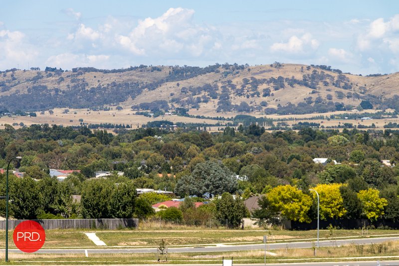 Photo - 12 Whitton Rise, Bungendore NSW 2621 - Image 7