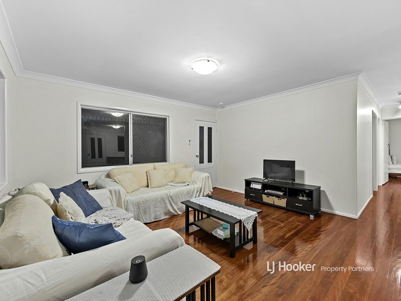 Photo - 12 Wilde Street, Kingston QLD 4114 - Image 3