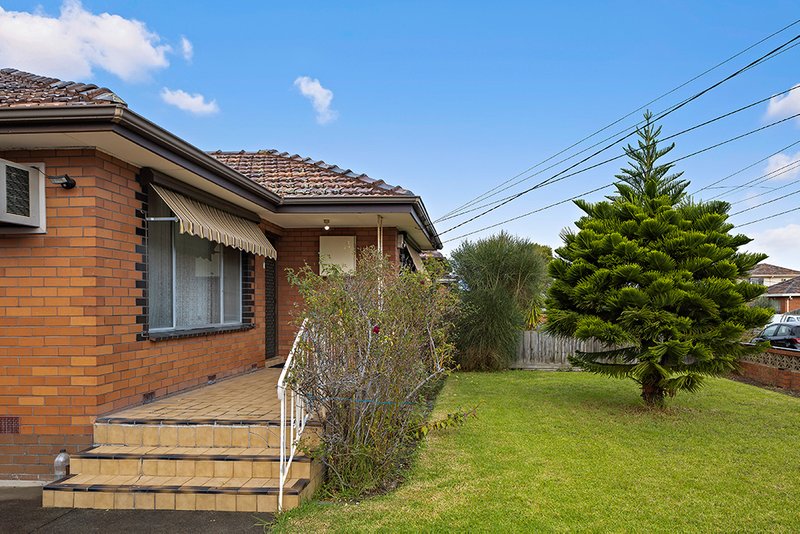 Photo - 12 Wilgah Street, Thomastown VIC 3074 - Image 9