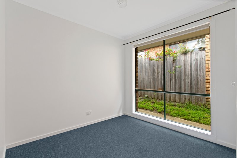 Photo - 12 Wilton Court, South Morang VIC 3752 - Image 9