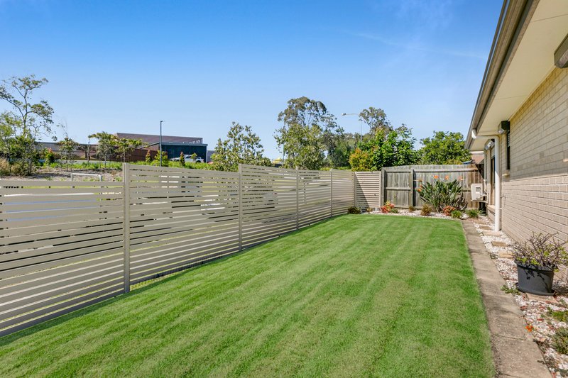 Photo - 1/2 Winchester Crescent, Pimpama QLD 4209 - Image 16