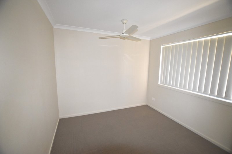 Photo - 12 Windjana Court, New Auckland QLD 4680 - Image 11