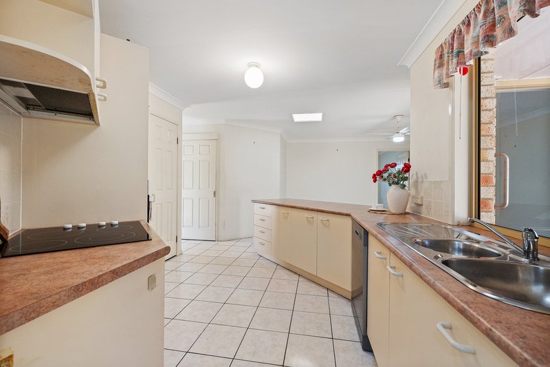 Photo - 12 Woodrow Place, Cleveland QLD 4163 - Image 6