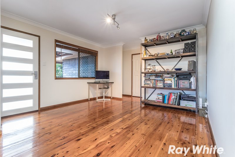 Photo - 12 Wullun Place, Narangba QLD 4504 - Image 8