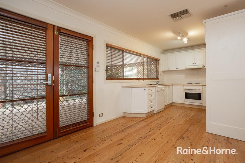 Photo - 12 Yarral Avenue, East Tamworth NSW 2340 - Image 4