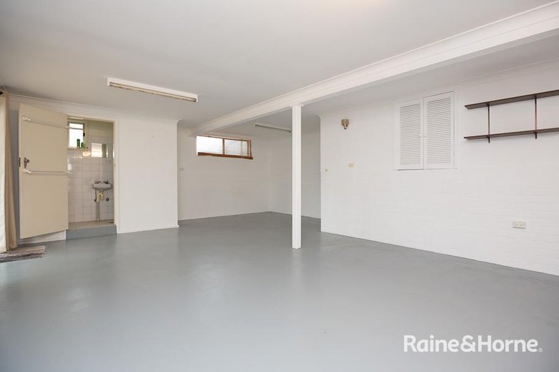 Photo - 12 Yarral Avenue, East Tamworth NSW 2340 - Image 8