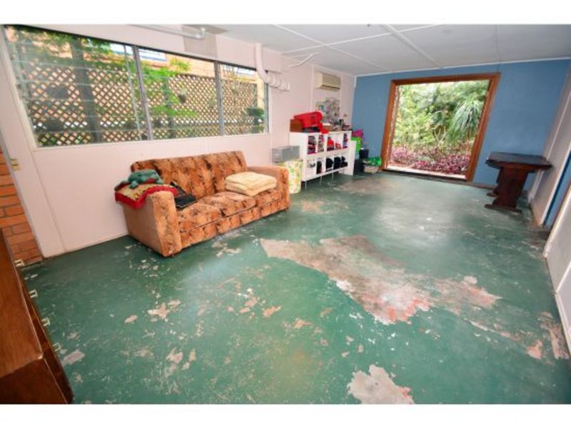 Photo - 12 Yarranabbe Street, Mount Gravatt East QLD 4122 - Image 14