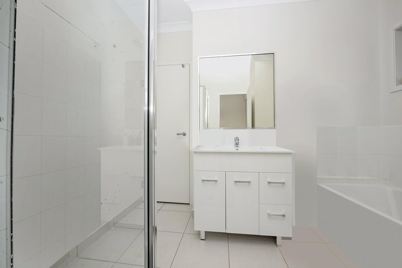 Photo - 12 Yass Circuit, Kelso QLD 4815 - Image 9