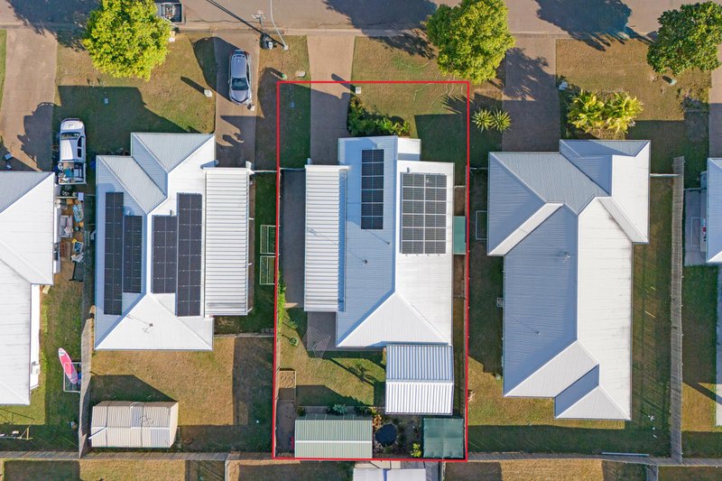 Photo - 12 Yass Circuit, Kelso QLD 4815 - Image 11