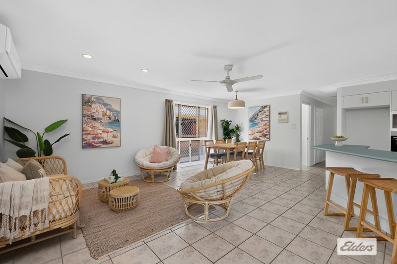 Photo - 12 Yearsley Grove, Pacific Heights QLD 4703 - Image 11