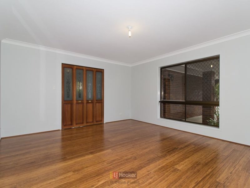 Photo - 12 Yeoman Court, Boronia Heights QLD 4124 - Image 5