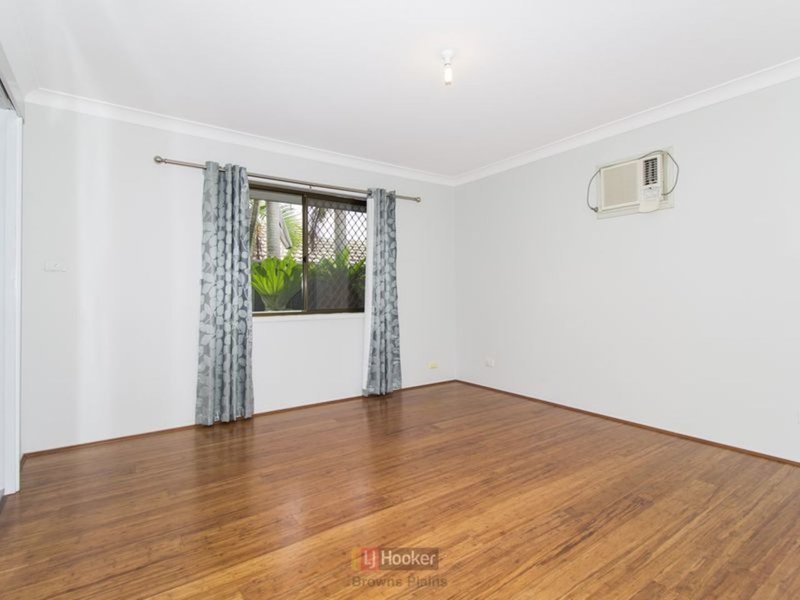 Photo - 12 Yeoman Court, Boronia Heights QLD 4124 - Image 8