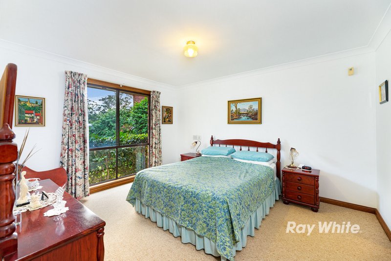 Photo - 12 Yerriebah Place, Castle Hill NSW 2154 - Image 8