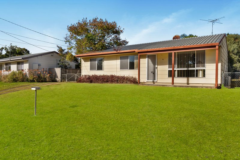 Photo - 12 Yolla Street, Eagleby QLD 4207 - Image 2