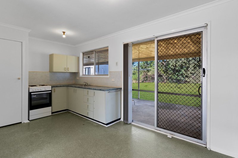 Photo - 12 Yolla Street, Eagleby QLD 4207 - Image 4