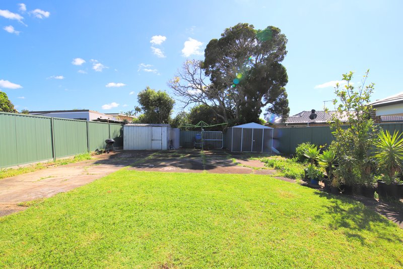 Photo - 12 York Street, Condell Park NSW 2200 - Image 11