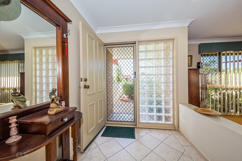 Photo - 12 Yorkshire Drive, Banksia Beach QLD 4507 - Image 11