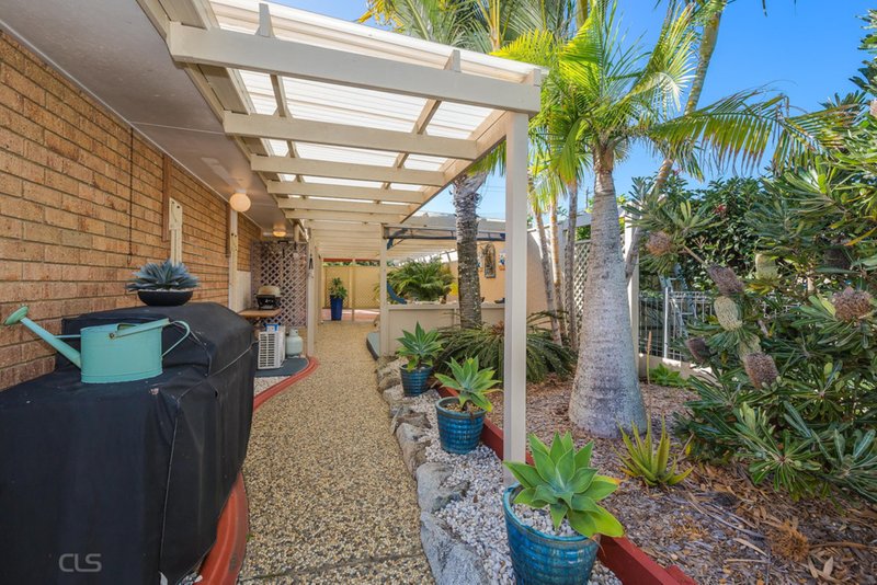 Photo - 12 Yorkshire Drive, Banksia Beach QLD 4507 - Image 20