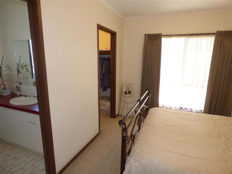 Photo - 12 Young Street, Horsham VIC 3400 - Image 12