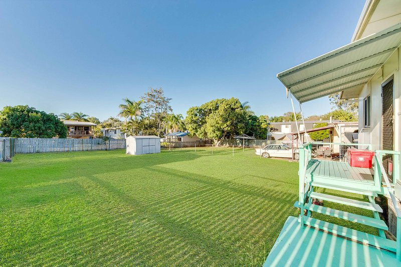 Photo - 12 Yukana Street, Boyne Island QLD 4680 - Image 10