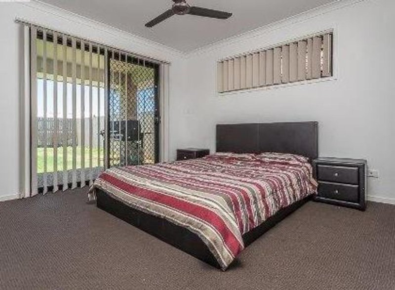 Photo - 12 Zircon Place, Mango Hill QLD 4509 - Image 3