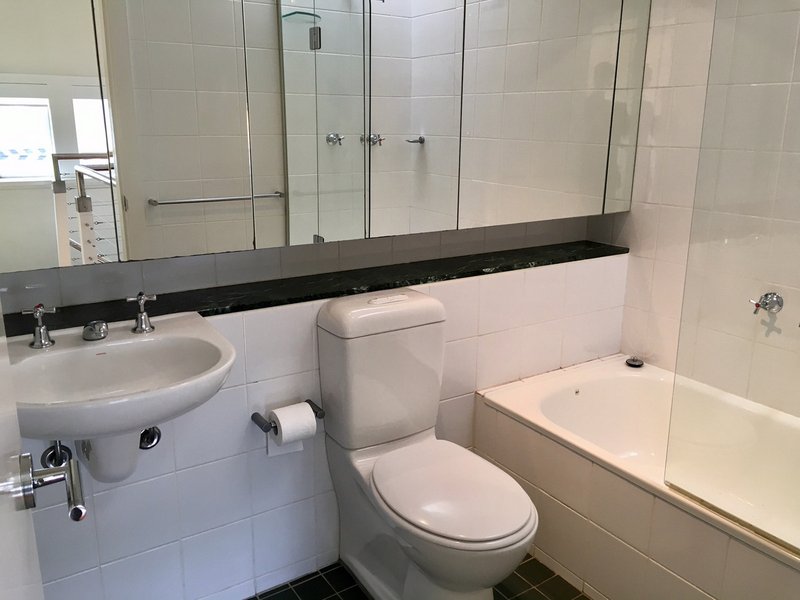 Photo - 1/20-24 Hereford Street, Glebe NSW 2037 - Image 9