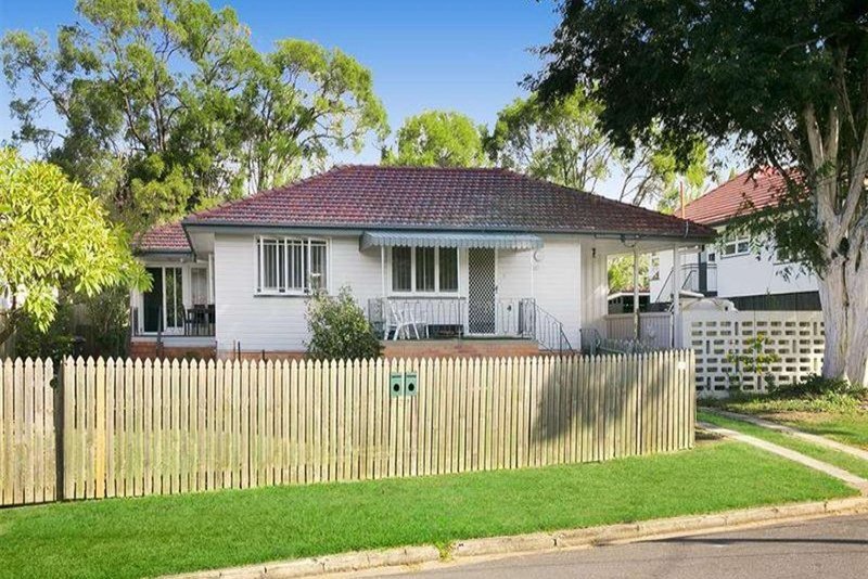 Photo - 1/20 Allamanda Street, Fairfield QLD 4103 - Image