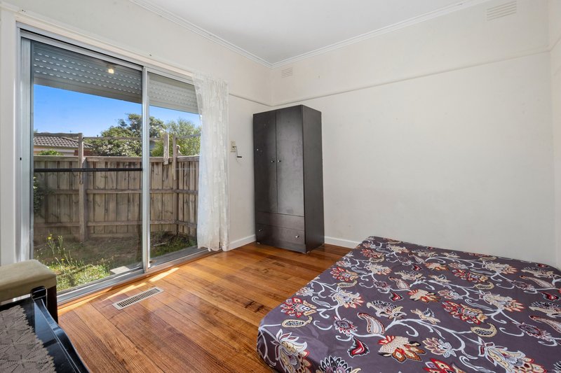 Photo - 1/20 Arndell Street, Thomastown VIC 3074 - Image 6