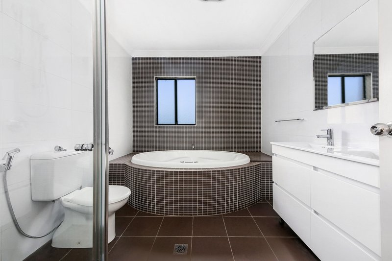 Photo - 1/20 Banksia Road, Greenacre NSW 2190 - Image 8