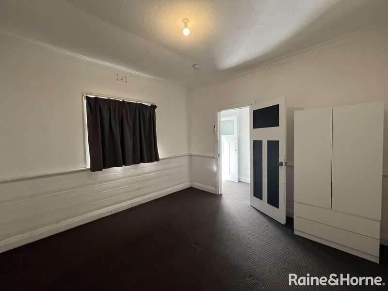 Photo - 120 Bathurst Road, Orange NSW 2800 - Image 7