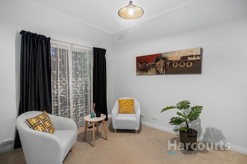 Photo - 1/20 Baudelaire Avenue, Wantirna VIC 3152 - Image 7