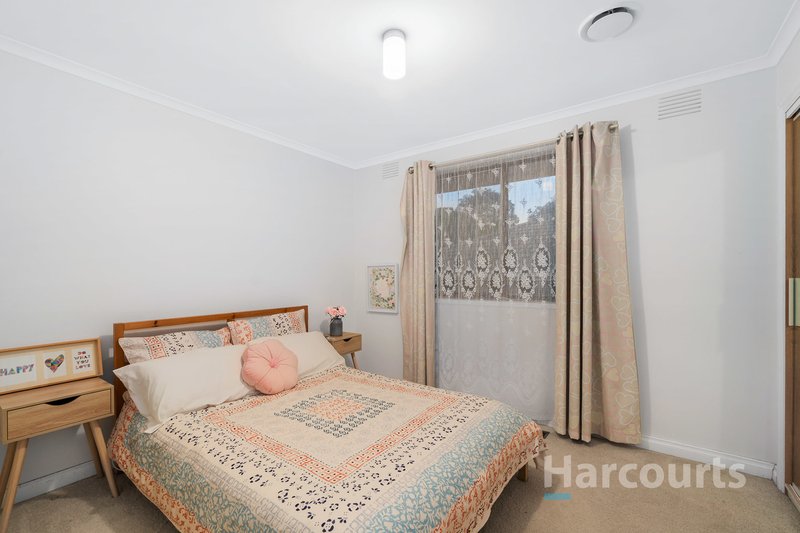 Photo - 1/20 Baudelaire Avenue, Wantirna VIC 3152 - Image 10