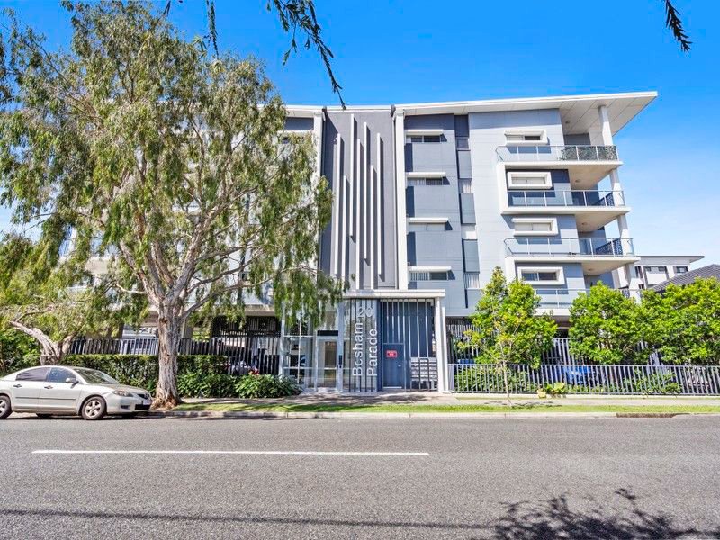 Photo - 1/20 Besham Parade, Wynnum QLD 4178 - Image 1