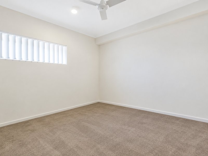 Photo - 1/20 Besham Parade, Wynnum QLD 4178 - Image 6