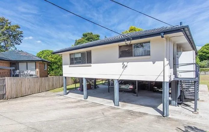 Photo - 1/20 Bruce Street, Chermside QLD 4032 - Image 2