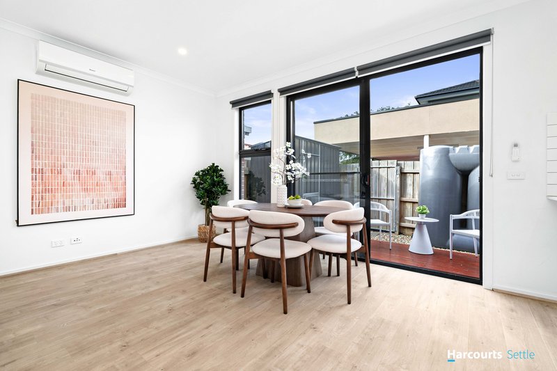 Photo - 1/20 Burns Avenue, Clayton South VIC 3169 - Image 6