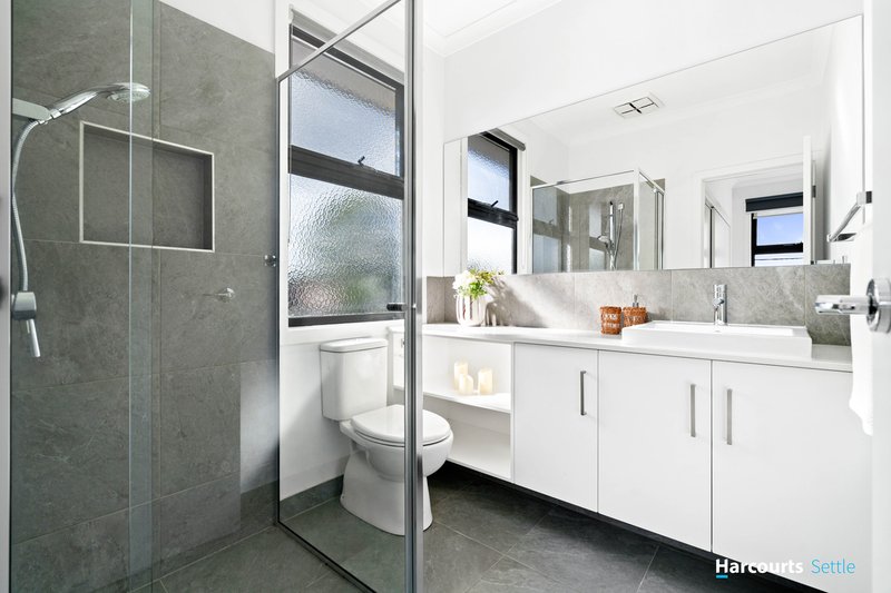 Photo - 1/20 Burns Avenue, Clayton South VIC 3169 - Image 10