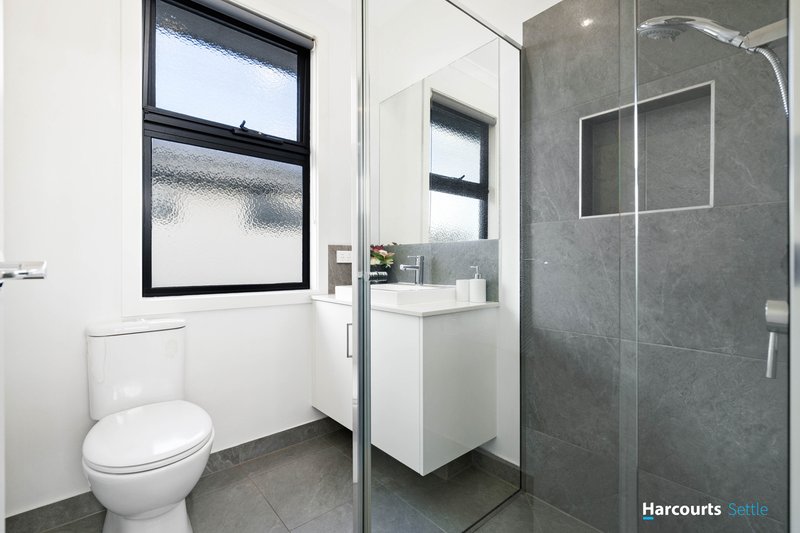 Photo - 1/20 Burns Avenue, Clayton South VIC 3169 - Image 11