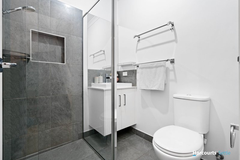 Photo - 1/20 Burns Avenue, Clayton South VIC 3169 - Image 12