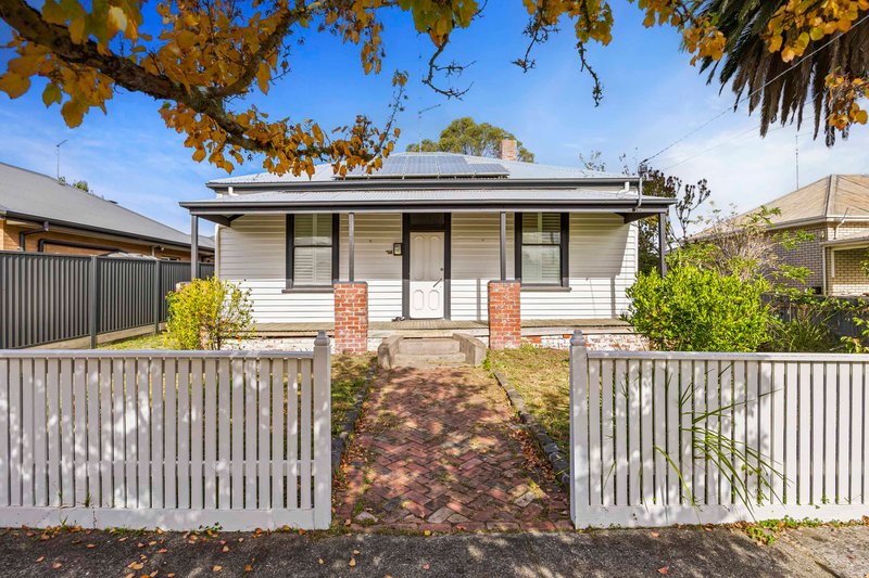 120 Canterbury Street, Brown Hill VIC 3350