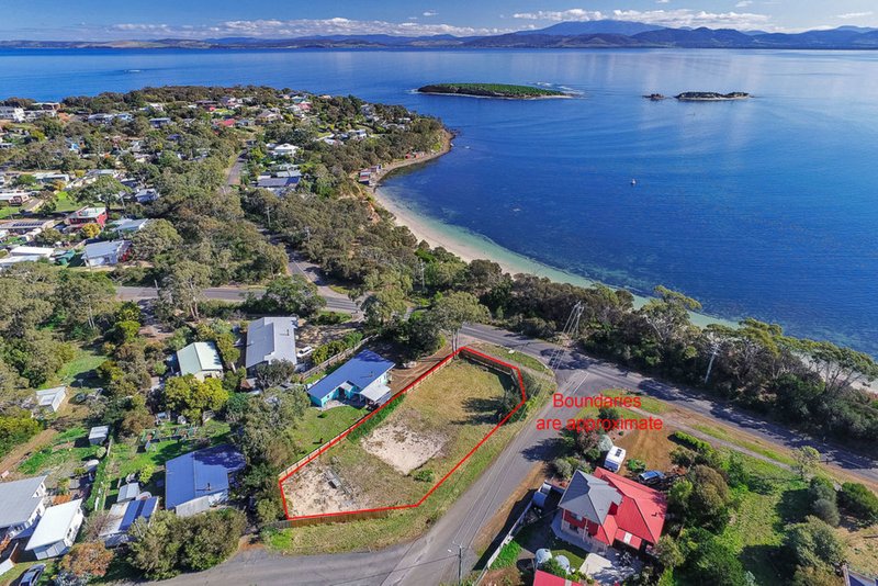 120 Carlton Beach Road, Dodges Ferry TAS 7173