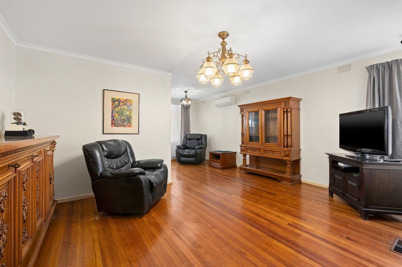 Photo - 120 Darebin Drive, Thomastown VIC 3074 - Image 3
