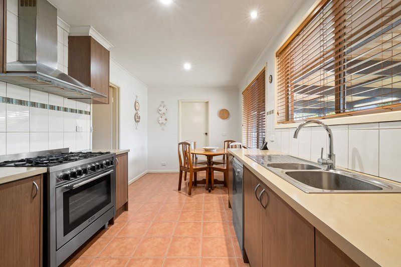 Photo - 120 Darebin Drive, Thomastown VIC 3074 - Image 5