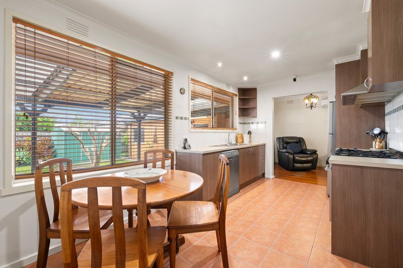 Photo - 120 Darebin Drive, Thomastown VIC 3074 - Image 6