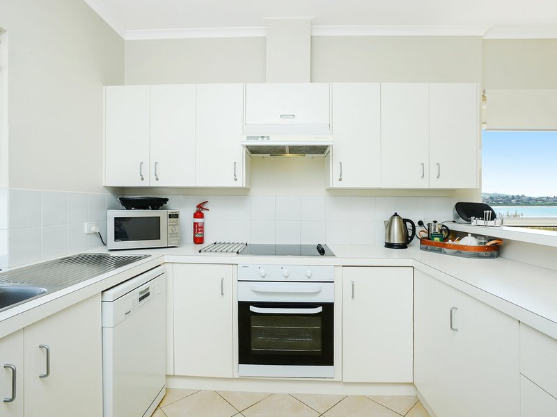 Photo - 1/20 Flinders Parade, Victor Harbor SA 5211 - Image 10